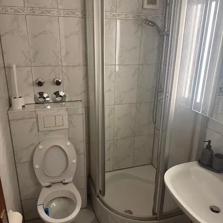 Stadtwohnung * 슈투트가르트